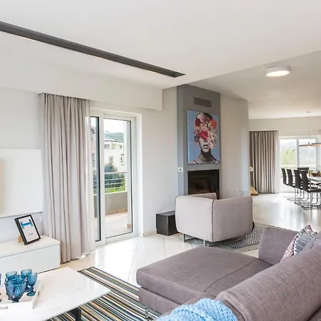 Villa Aelia I Modern & Ideal For Large Groups *